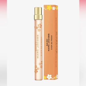 Marc Jacobs Daisy Ever So Fresh Eau De Parfum Pen Spray